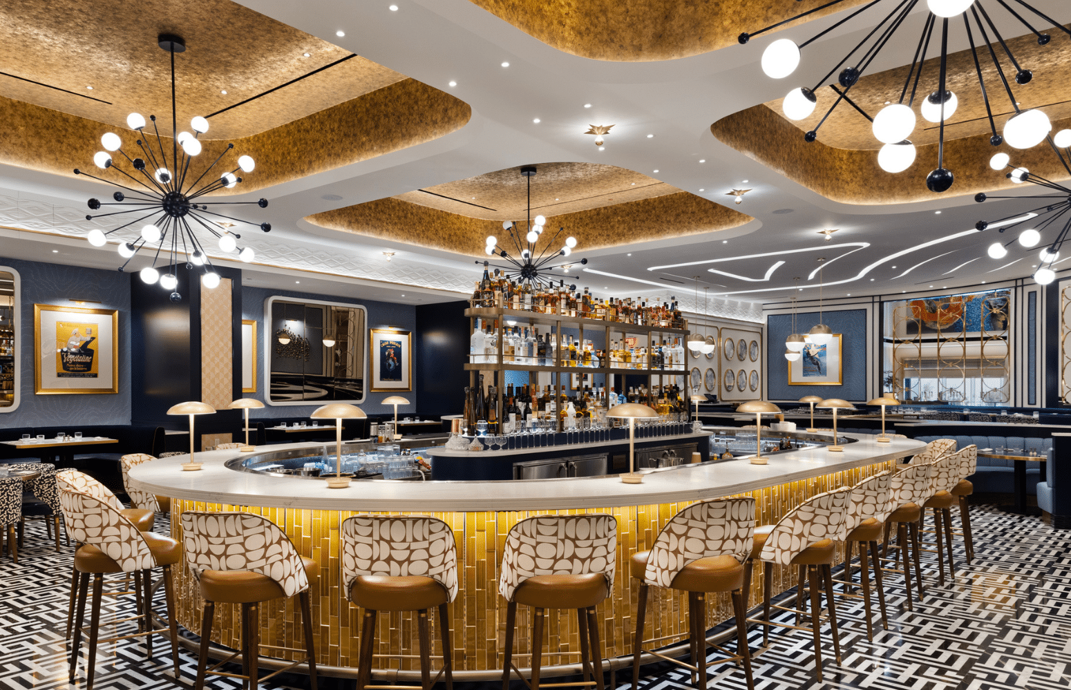 luxury dining at Fontainebleau Las Vegas. best restaurants on the Las Vegas Strip for unforgettable meals, cocktails, and fine dining experiences.